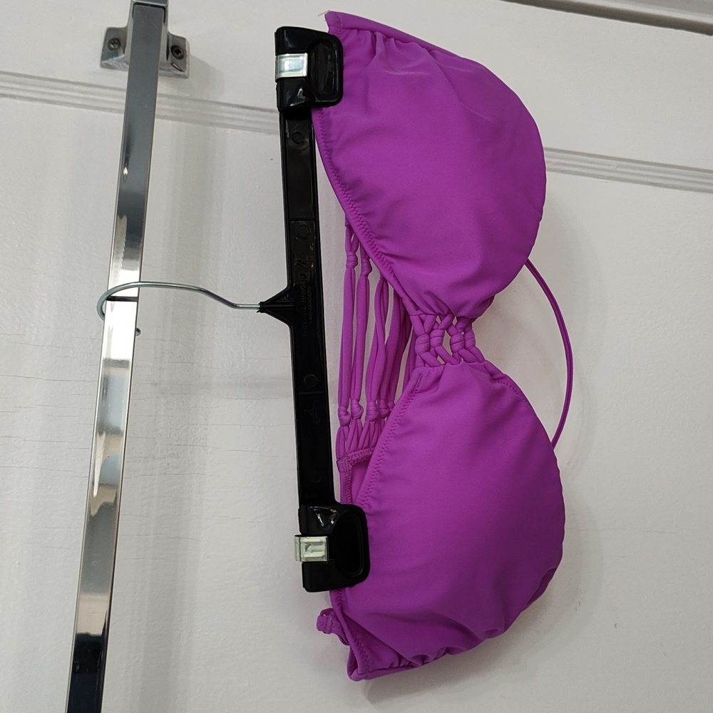 Victoria's secret bandau bathing suit top with removable neck strap size large.